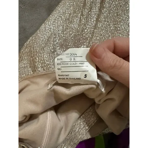 NWT Dessy Formal Maxi Dress One Shoulder TWIST METALLIC GOWN Rose Gold Size 0 - Picture 6 of 11